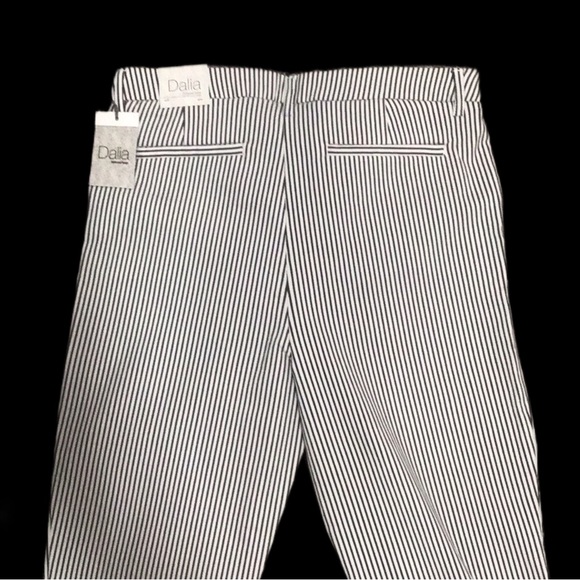NWT Dalia Modern Fit Striped Pants, Black/Ivory, Stretchy, Size 10 - Picture 4 of 9
